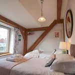 Hilltop House ホテル *
