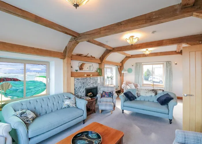 Hilltop House Hotel *